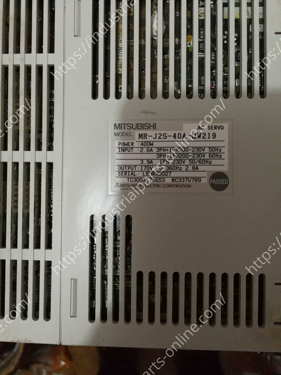 thumbnail image 2 of Mitsubishi MR-J2S-40CP Servo Drive - New In Box, PLC Controller 2 of 5