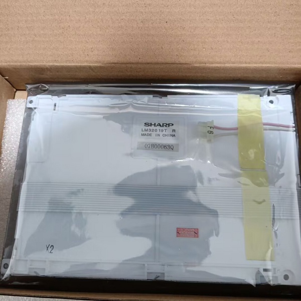 LM32019T